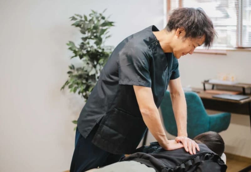 「土曜・日曜・祝日」も営業している整体院